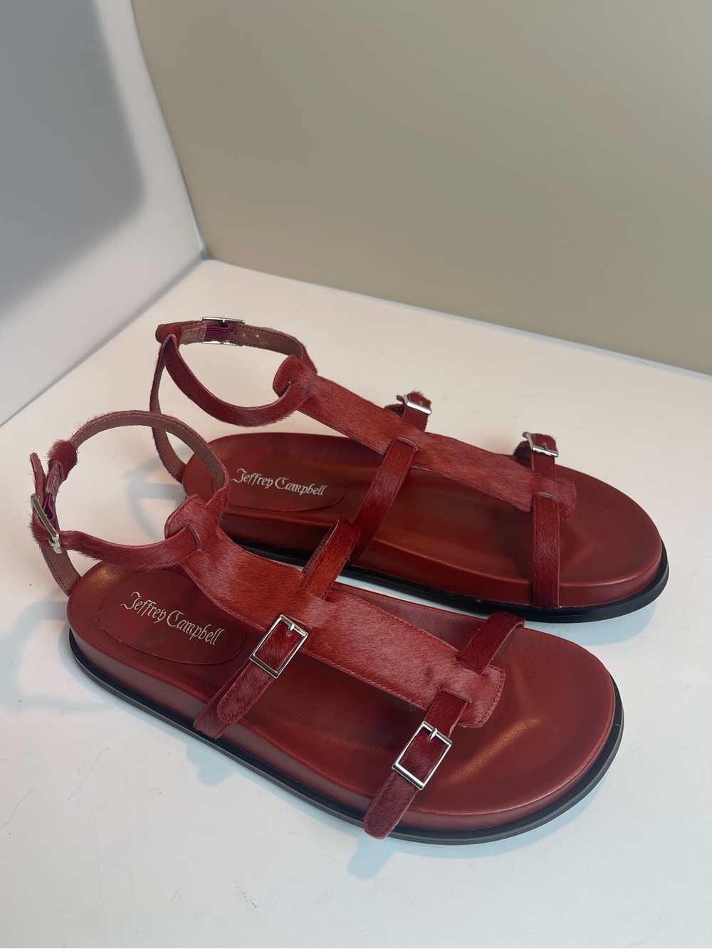 Jeffrey Campbell Calf Hair Burgundy Red Strappy Flat Leather Sandals Size 8